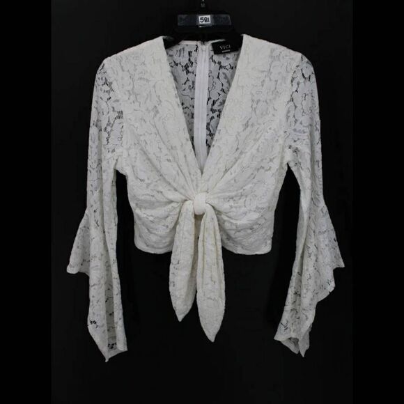 VICI WHITE LACE KNOT CROP DRAPE SLEEVE BLOUSE SIZE MEDIUM STUNNING - Picture 1 of 8